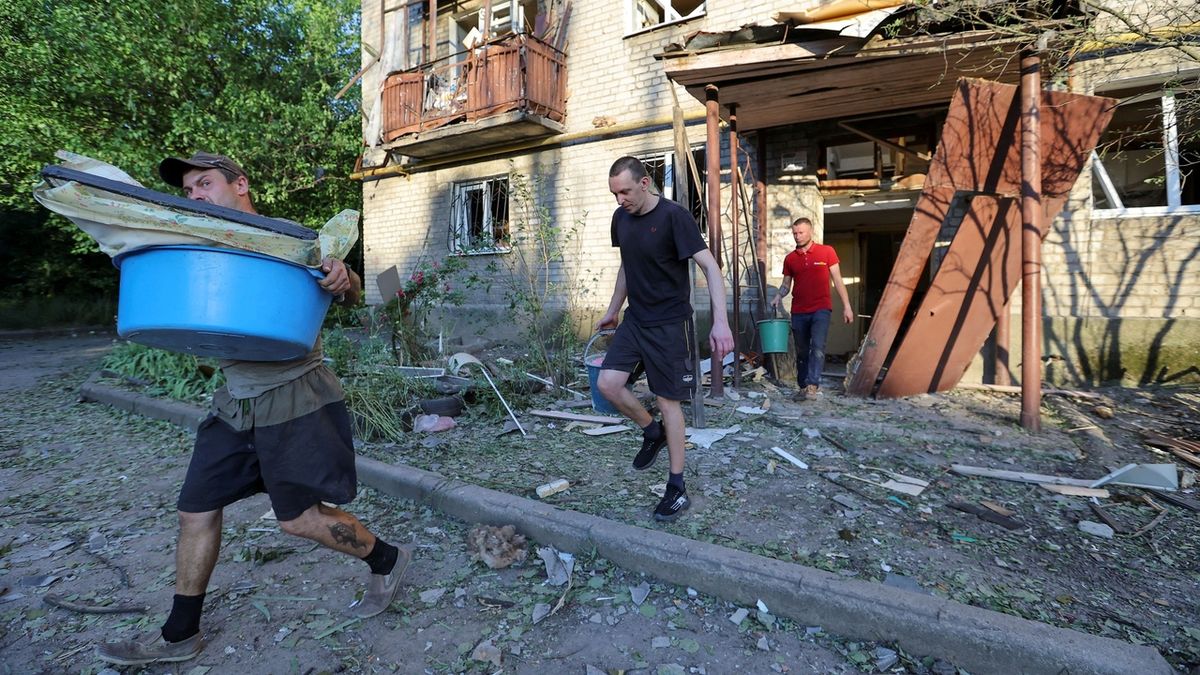 Ukrajina před zimou vyhlásí povinnou evakuaci Doněcké oblasti. Kvůli vytápění